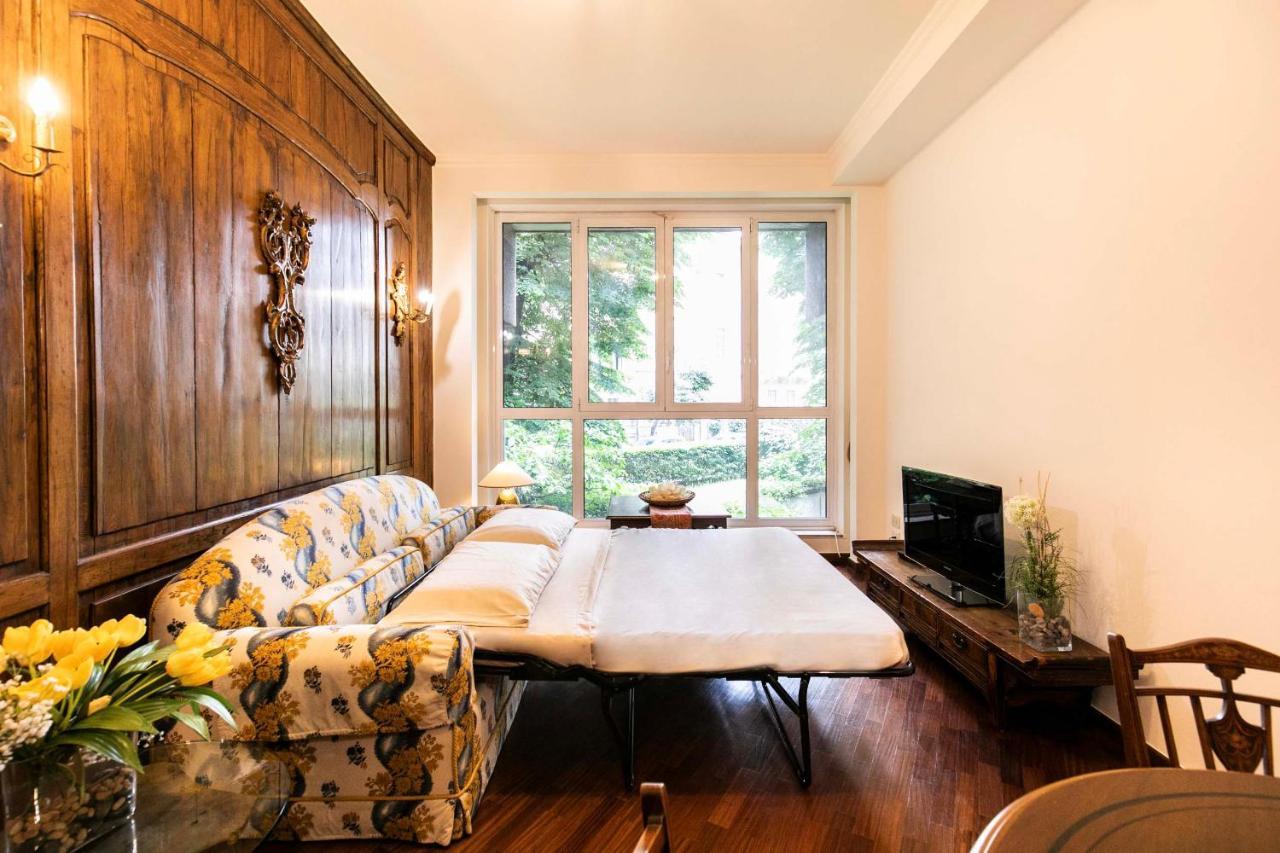Klimt - Jacuzzi 5 Star - Luxury Design Apartment Милано Екстериор снимка