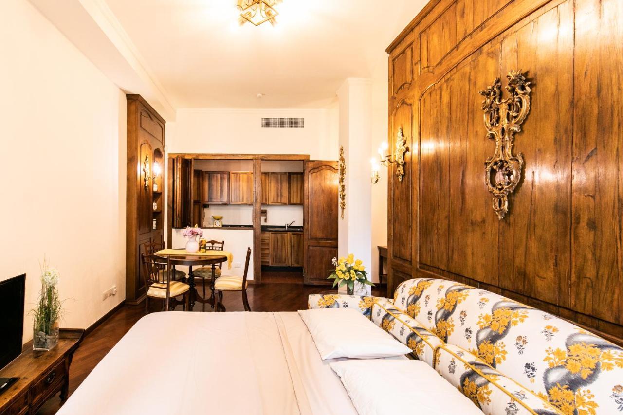 Klimt - Jacuzzi 5 Star - Luxury Design Apartment Милано Екстериор снимка